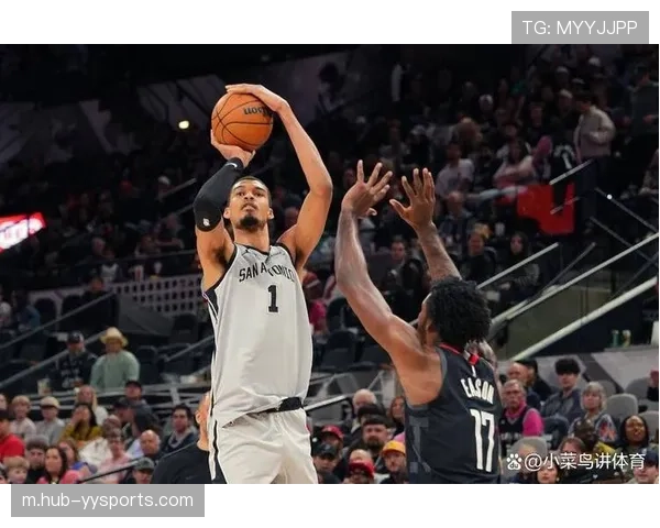 马刺进攻效率联盟第八防守效率第三 攻防平衡性堪称典范 马刺进攻效率联盟第八防守效率第三 攻防平衡性堪称典范